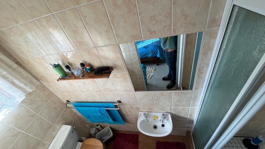 2 Bedroom Property for Sale in Wavecrest Eastern Cape
